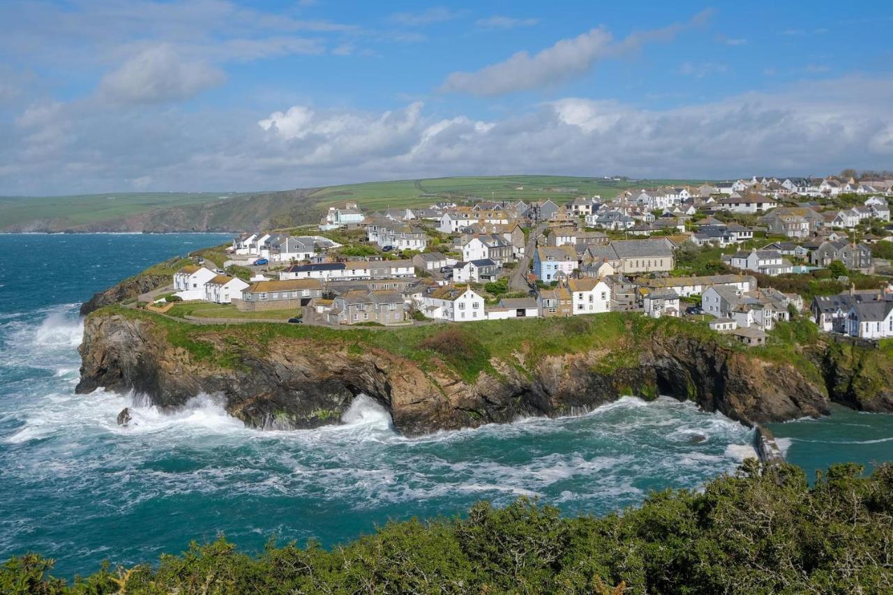 Polrunny Farm Blackberry Cottage - Cornwall Bliss In Sight Of The Sea Boscastle Eksteriør billede